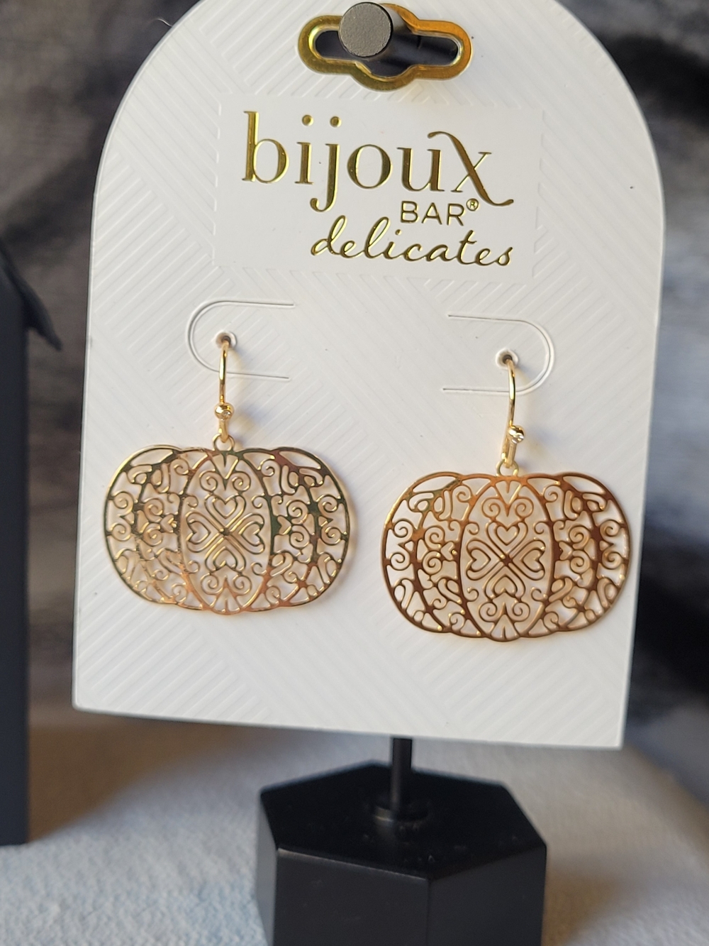 Bijoux Bar Delicates Gold Filigree Pumpkin Drop Earrings